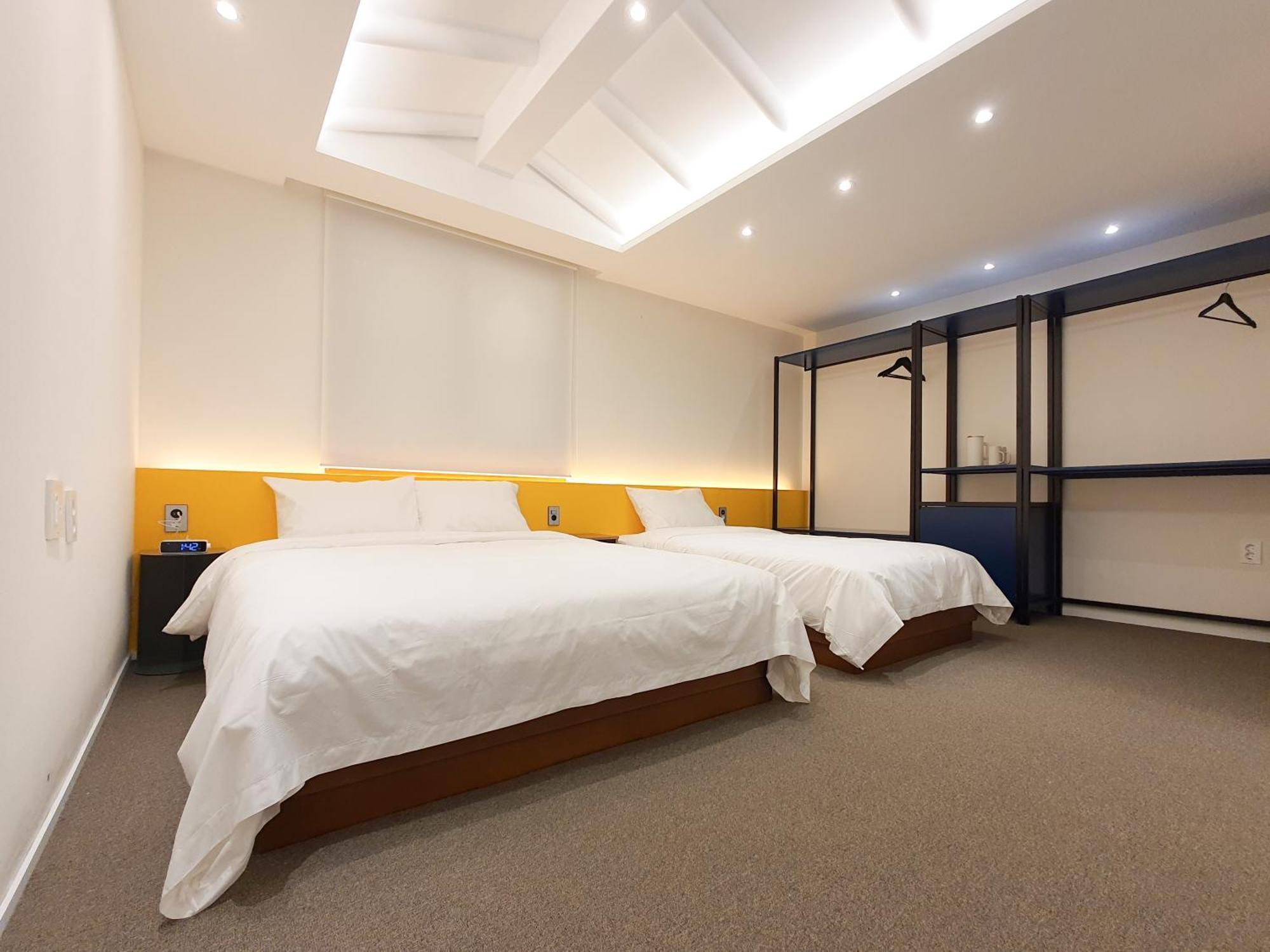 Hotelarrive Jeonju Sihwayeonpung Екстериор снимка