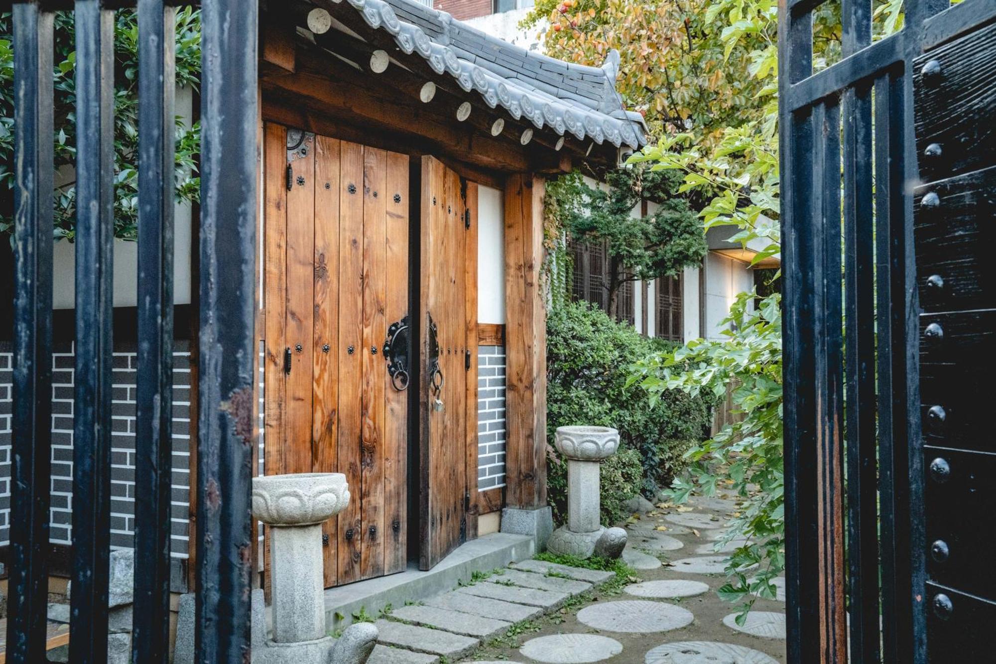 Hotelarrive Jeonju Sihwayeonpung Екстериор снимка